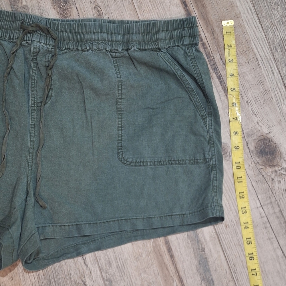 #1642 Torrid Linen Blend Olive Green Women's Casual Shorts Sz 2 ( 18/2X) - Picture 8 of 10